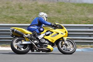 debutant (98)
